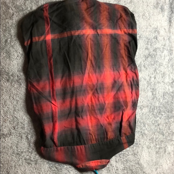 Men’s Burberry Flannel Button Down - Picture 3 of 3
